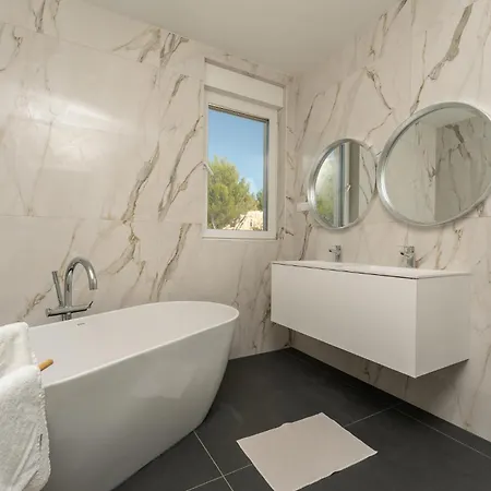 Дом отдыха Luxurious In