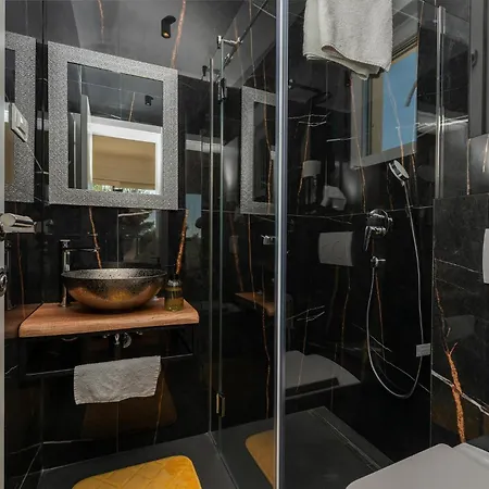 Ferienhaus Luxurious In *