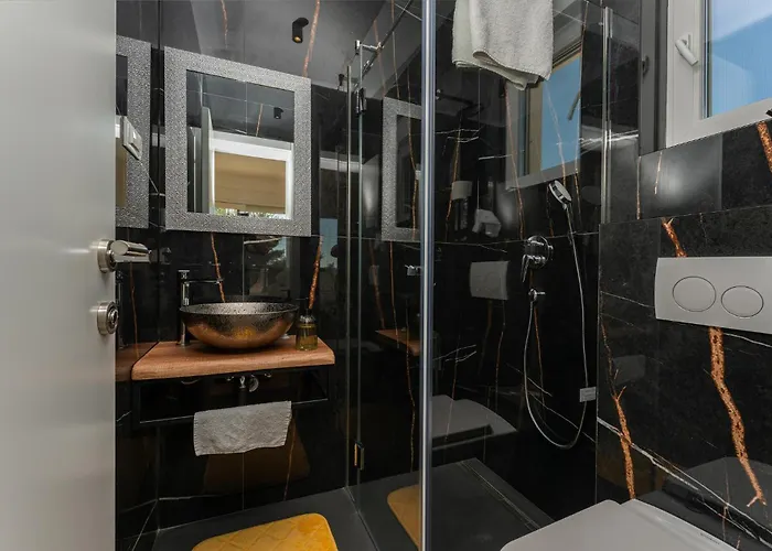 Nyaraló Awesome In *